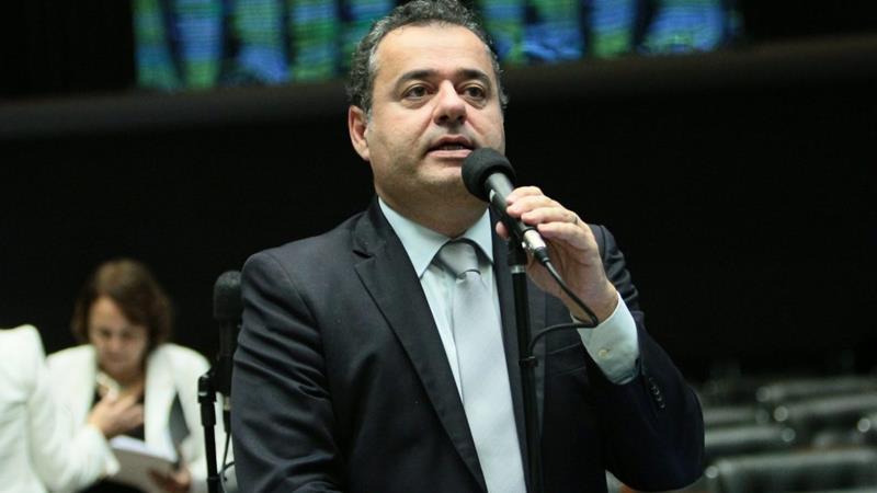 Câmara dos Deputados aprova Projeto de Danilo Cabral que regulamenta o novo Fundeb