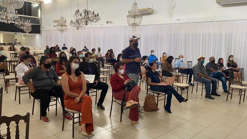 Em Serra Talhada: Prefeitos de 35 municípios debatem serviço do SAMU