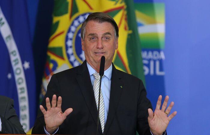Bolsonaro promete respeitar o resultado das urnas