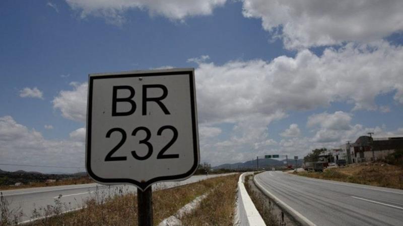 Governo do Estado começa a triplicação da BR-232 nesta quinta (10)