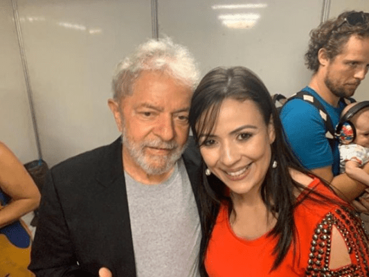 Enquanto o PT se acomoda Márcia se consolida como a grande puxadora de votos para Lula