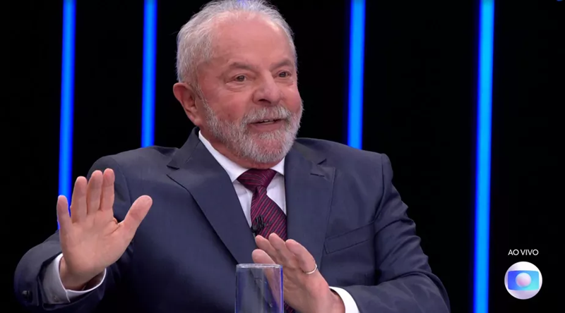 Lula cumpre agenda em Pernambuco