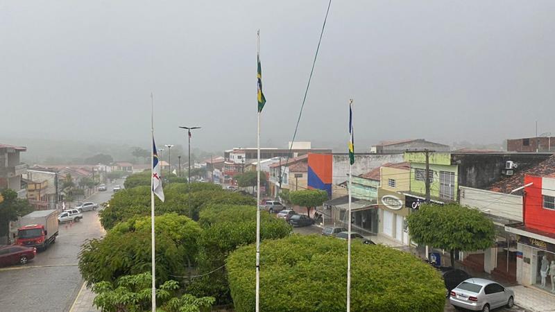 Apac emite alerta para chuvas moderadas na RMR, Mata Norte, Agreste e Sertão do Pajeú
