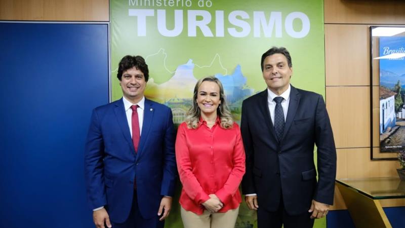 Marconi Santana apresenta projetos à Daniela Carneiro, Ministra do Turismo