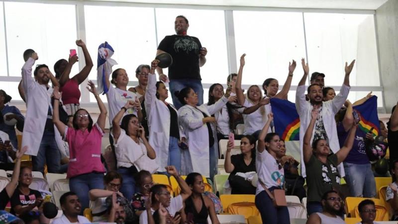 Ato de Lula no Recife é marcado por cobranças do Piso da Enfermagem
