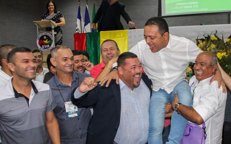 Léo do Ar é reconduzido à Presidência da UVP, com vereadores florenses na estrutura da entidade