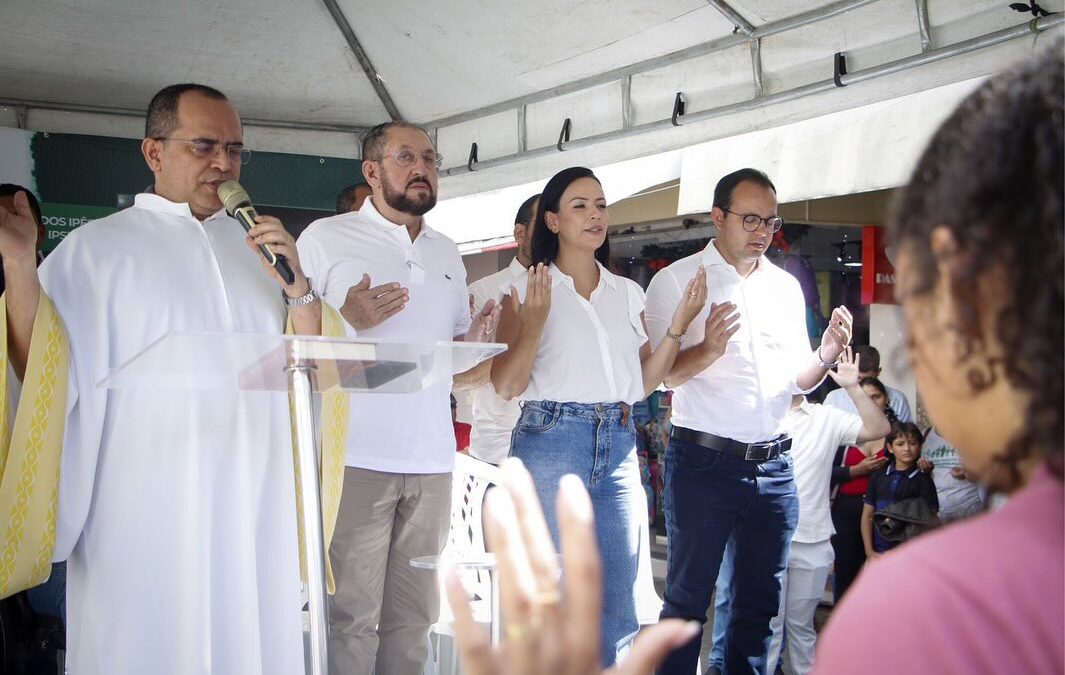 Márcia Conrado inicia o ano de 2024 com culto ecumênico e anunciando investimentos na educação