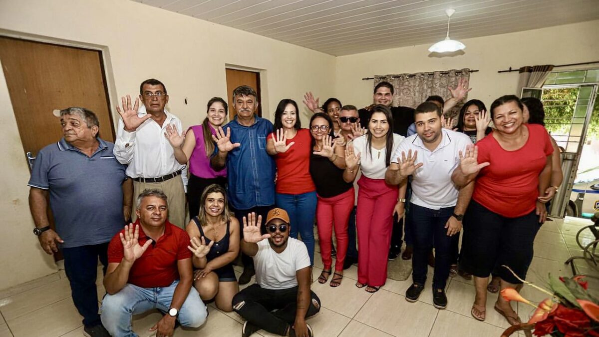 Márcia Conrado fortalece laços em Serra Talhada: Inauguração, homenagens e rumores políticos movimentam o sábado