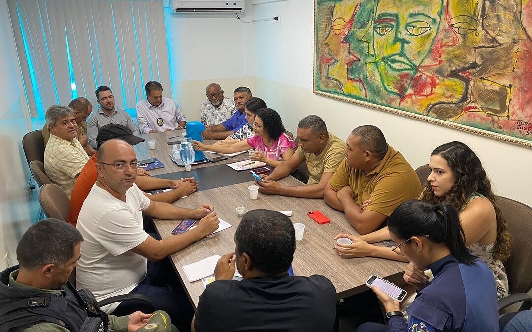 Reunião define medidas para pessoas em situação de rua em Serra Talhada
