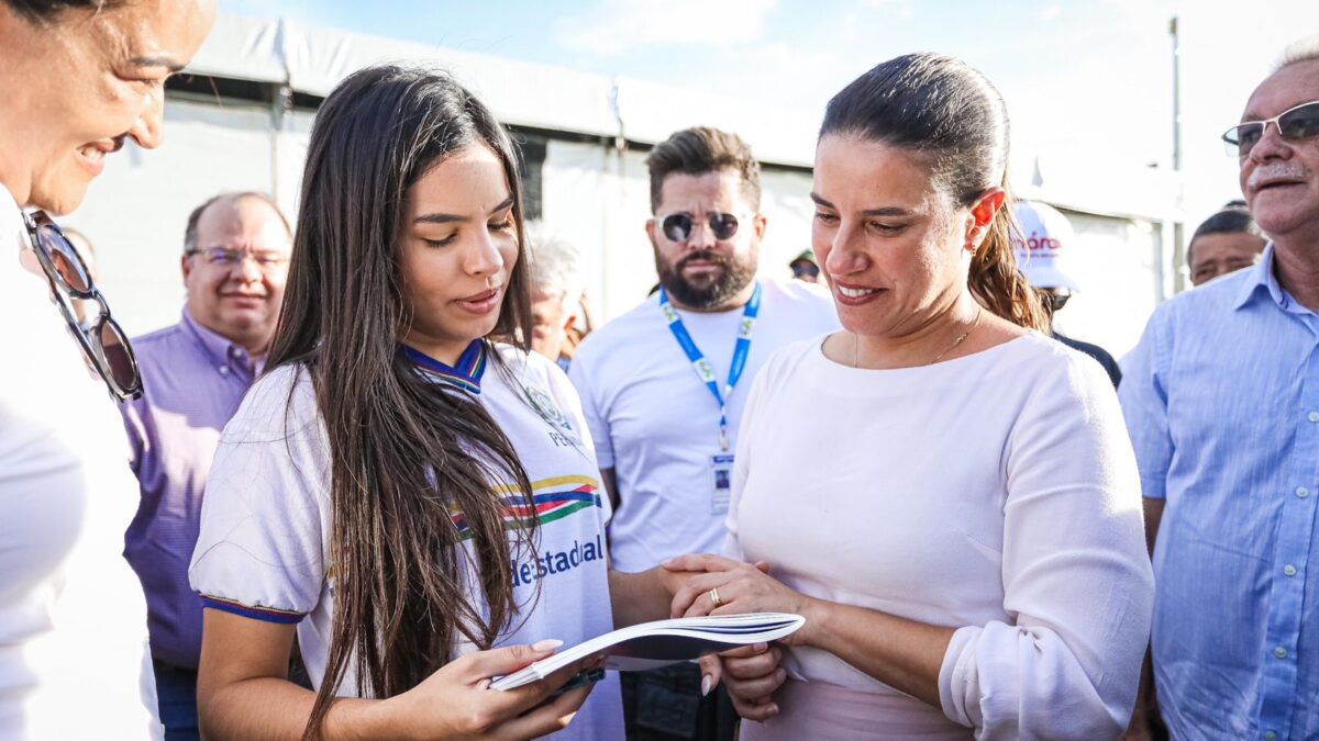 Governo de Pernambuco leva o Circuito Literário de Pernambuco ao Sertão