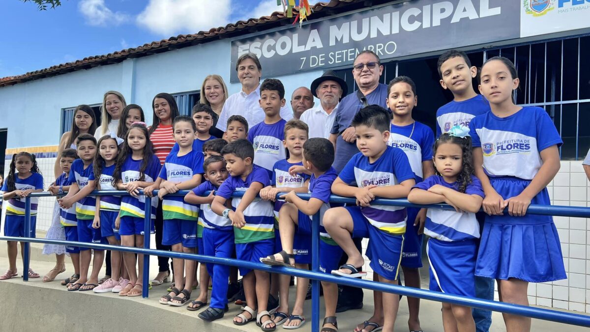 Marconi Santana entrega obras de educação e Infraestrutura no Povoado de São João dos Leites