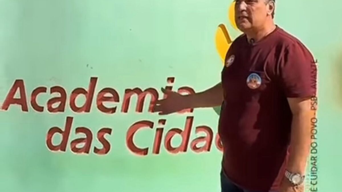 Albérico Rocha denuncia abandono da Academia das Cidades da Cohab em Iguaracy