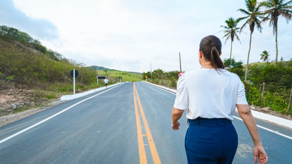 Raquel Lyra já investiu R$ 2,1 bilhões dos R$ 5,1 bilhões programados para o PE na Estrada