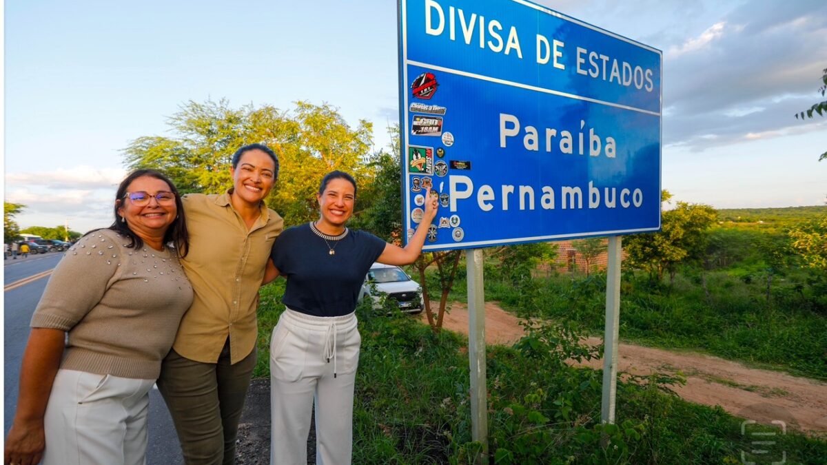 Raquel Lyra conclui agenda no Sertão com entrega da PE-265, em Sertânia