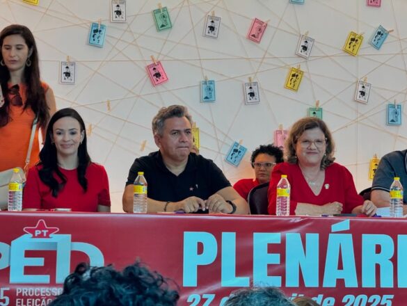 Márcia Conrado (Prefeita de Serra Talhada); Doriel Barros (Deputado Estadual) e Teresa Leitão (Senadora). Imagem: reprodução de instagram da prefeita Márcia Conrado.