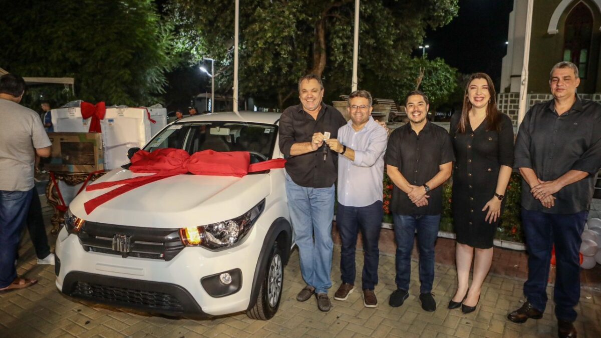 Prefeitura de Afogados sorteou veículo, motos e eletrodomésticos com contribuintes
