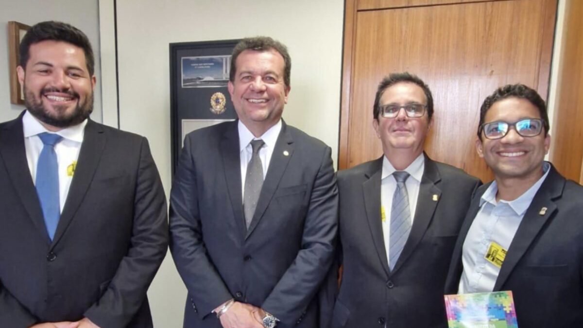 Allan Pereira articula em Brasília recursos para novo prédio da pós-graduação da UAST