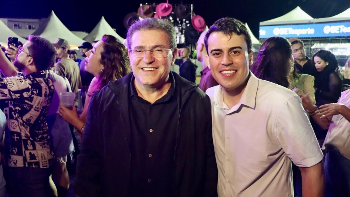 Duque e Vinícius fortalecem laços com o povo e cultura de Belmonte na Festa da Pedra do Reino