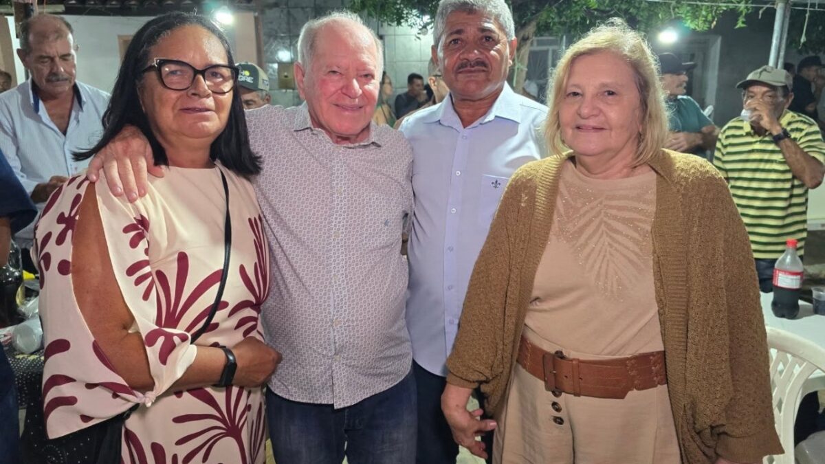 Prefeito de Iguaracy prestigiou encerramento da Festa do Picos