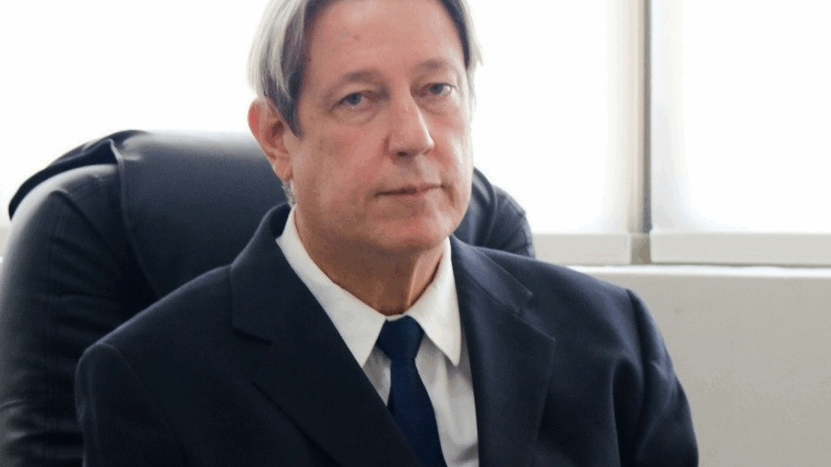 Irmão de presidente da Alepe é alvo de operação da PF que investiga fraude em licitações