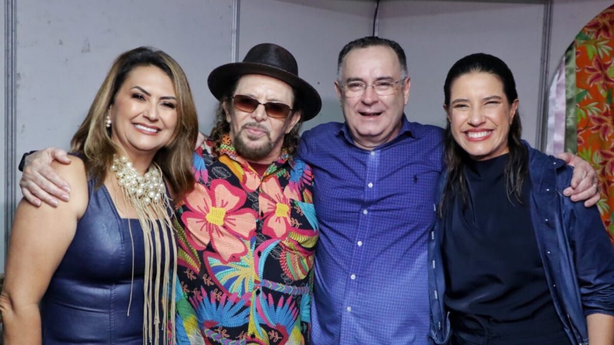Zeca Cavalcanti e Raquel Lyra destacam estrutura, segurança e valorização cultural na abertura do São João de Arcoverde