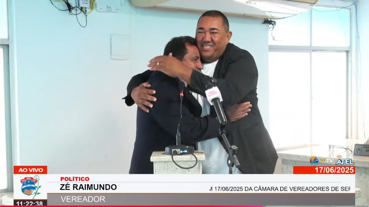 Zé Raimundo e China Menezes se reconciliam na Câmara de Serra Talhada