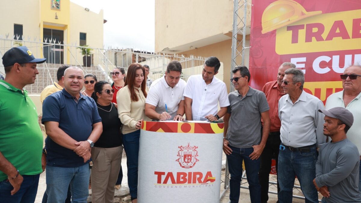 Prefeitura de Tabira dá início à construção de nova praça no Bairro das Missões